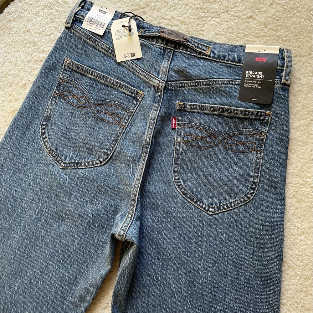 NWT Levi’s Premium Ribcage Straight Full Length Western Jeans Size 29/34